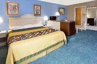 Super 8 By Wyndham Hotel