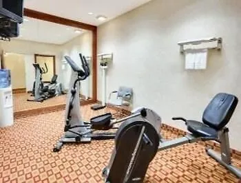 Super 8 By Wyndham Freeport