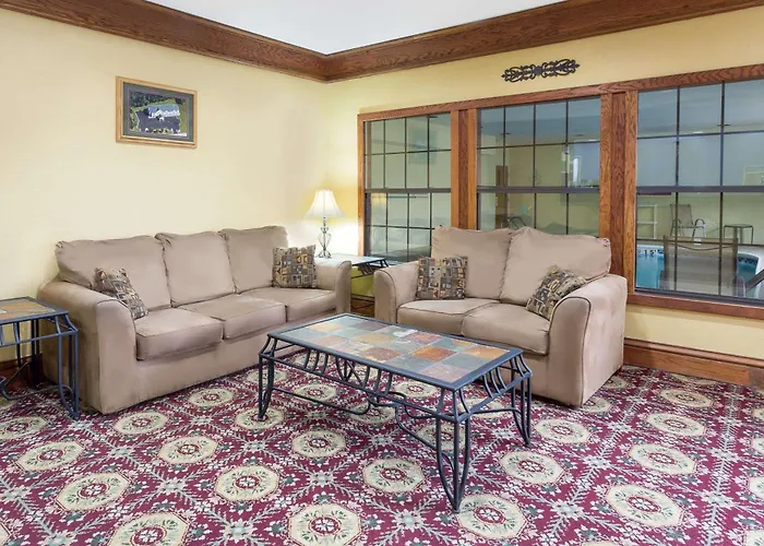 Super 8 By Wyndham 2* Freeport